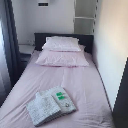 Comfort Stay, Ev, Parking Boleslawiec (Lower Silesia)