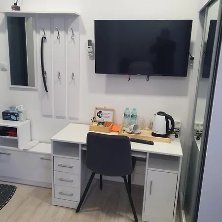 Aparthotel Comfort Stay, Ev, Parking 3*