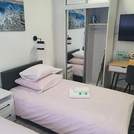 Aparthotel Comfort Stay, Ev, Parking Boleslawiec (Lower Silesia)