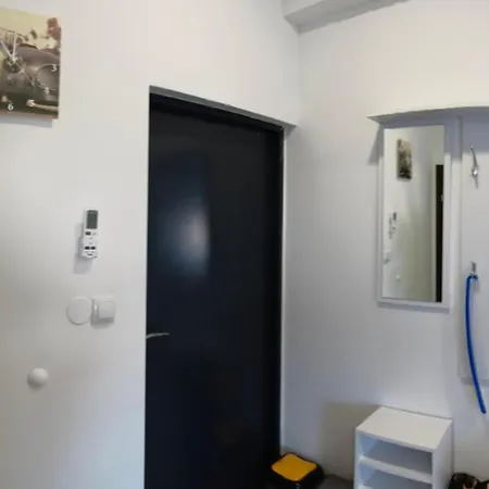 Comfort Stay, Ev, Parking Ξενοδοχείο με διαμερίσματα
