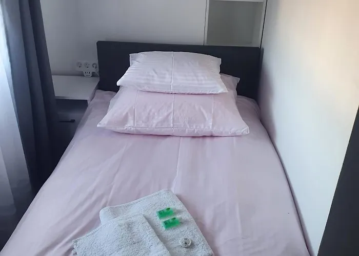 Comfort Stay, Ev, Parking Boleslawiec (Lower Silesia)