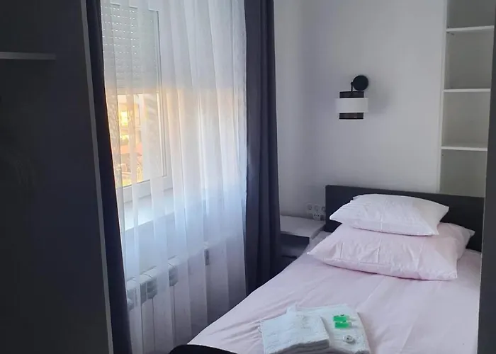 Aparthotel Comfort Stay, Ev, Parking Boleslawiec (Lower Silesia)