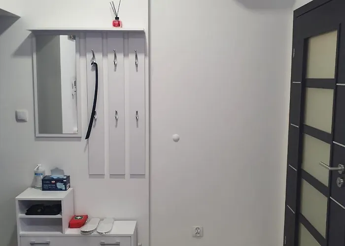 Comfort Stay, Ev, Parking Aparthotel 3*