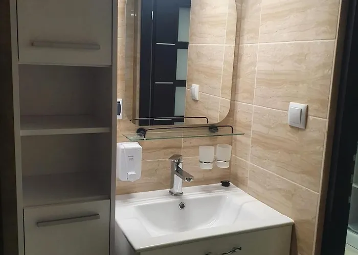 Aparthotel Comfort Stay, Ev, Parking 3*